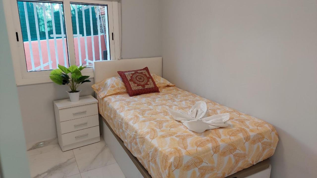 Villa Relax House Barcelone Sant Esteve Sesrovires Esterno foto