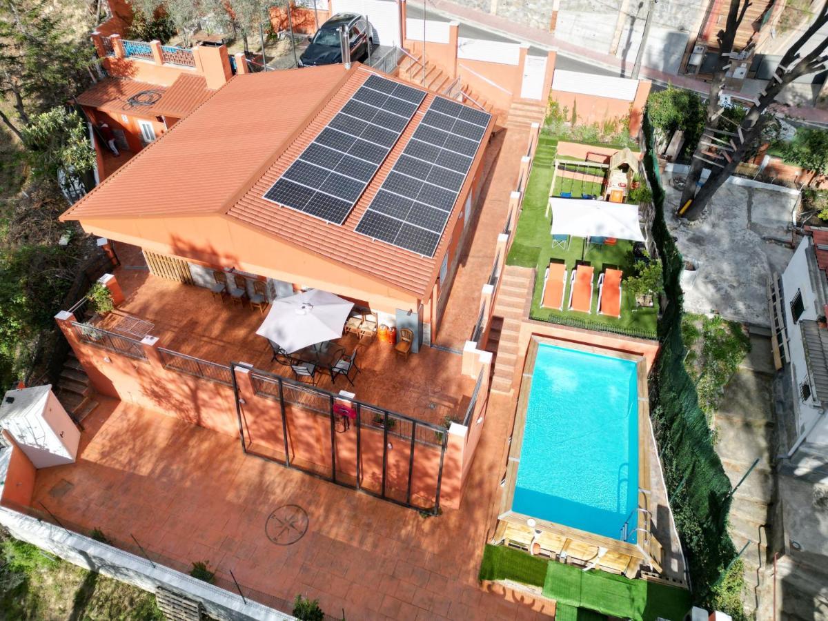 Villa Relax House Barcelone Sant Esteve Sesrovires Esterno foto