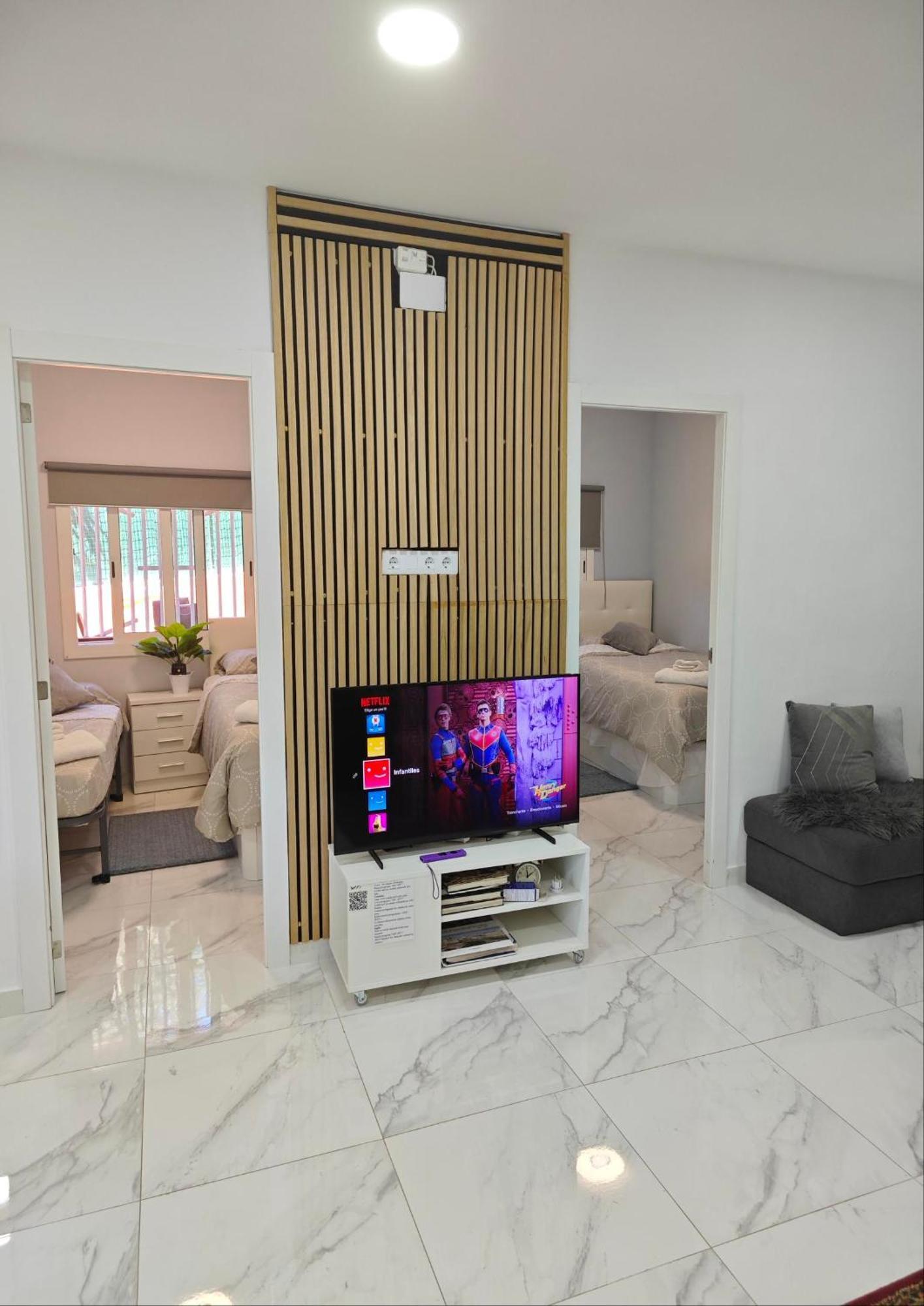 Villa Relax House Barcelone Sant Esteve Sesrovires Esterno foto
