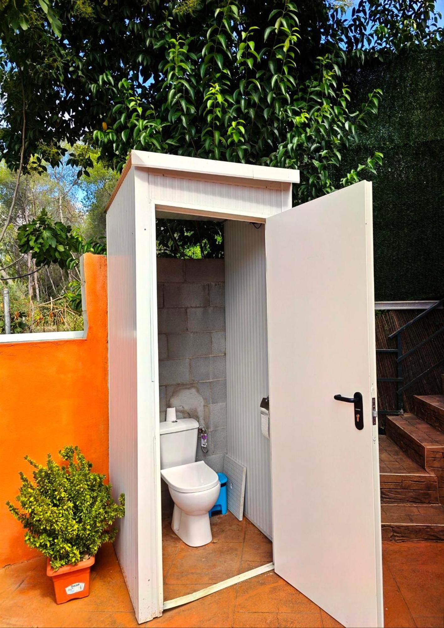 Villa Relax House Barcelone Sant Esteve Sesrovires Esterno foto