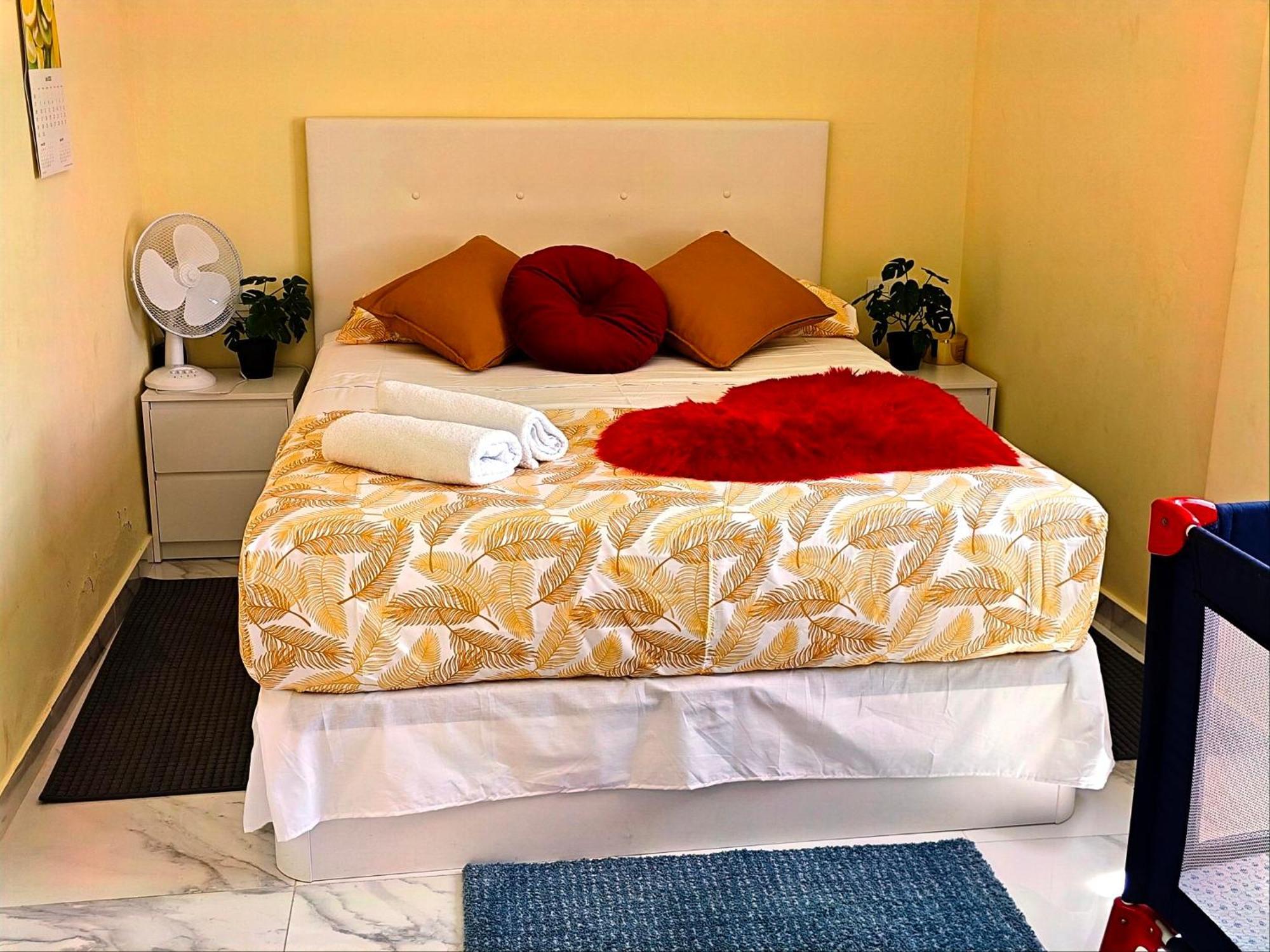 Villa Relax House Barcelone Sant Esteve Sesrovires Esterno foto