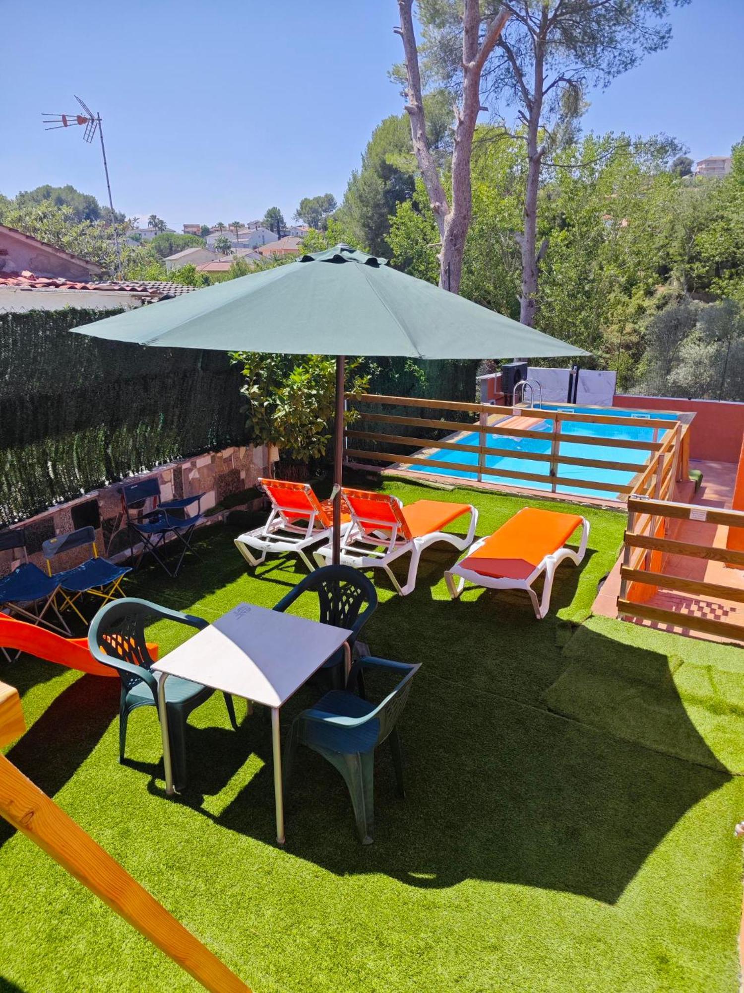 Villa Relax House Barcelone Sant Esteve Sesrovires Esterno foto