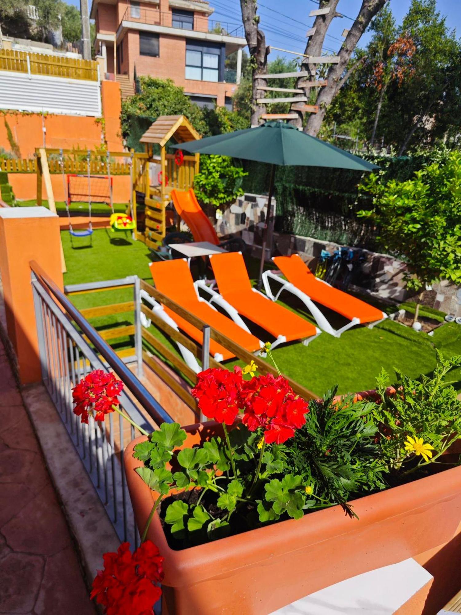 Villa Relax House Barcelone Sant Esteve Sesrovires Esterno foto
