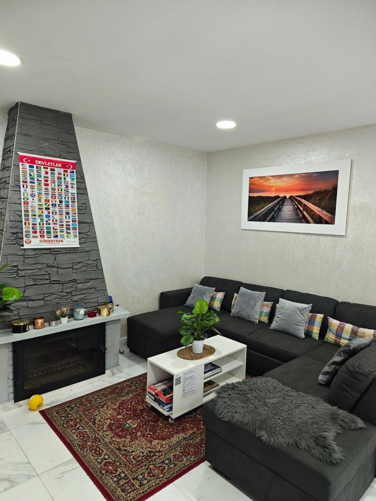 Villa Relax House Barcelone Sant Esteve Sesrovires Esterno foto